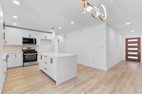 Tiny photo for 5804 Whitebrook DR, Austin, TX 78724 (MLS # 8906371)