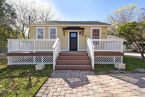 Tiny photo for 9703 Saugus LN, Austin, TX 78733 (MLS # 4243552)
