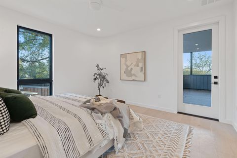 Tiny photo for 2704 Canterbury ST #A, Austin, TX 78702 (MLS # 3861099)