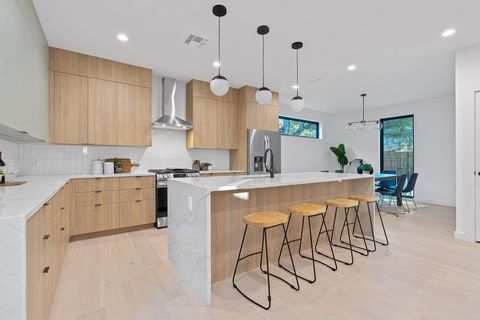 Tiny photo for 2704 Canterbury ST #A, Austin, TX 78702 (MLS # 3861099)
