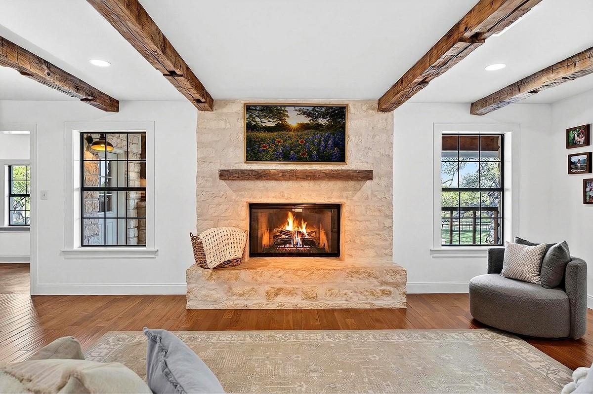 301 Medlin Creek LOOP