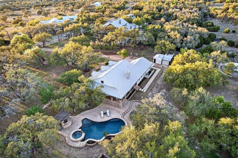 Photo of 301 Medlin Creek LOOP, Dripping Springs, TX 78620 (MLS # 7334972)
