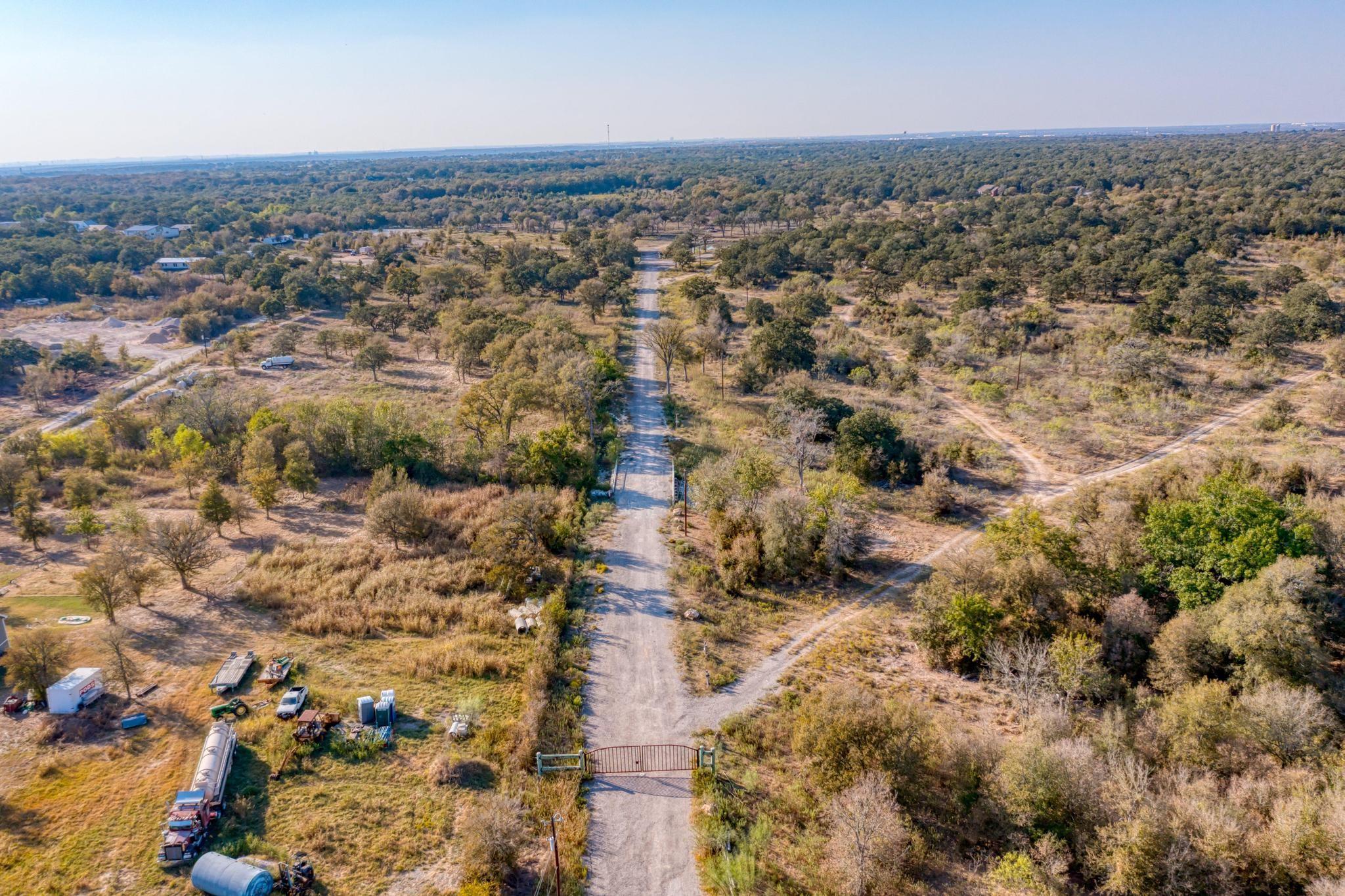 9200 Lockwood Springs RD