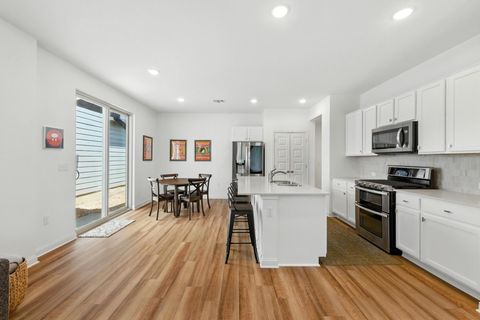 Tiny photo for 8012 Mellencamp DR, Austin, TX 78744 (MLS # 5376054)