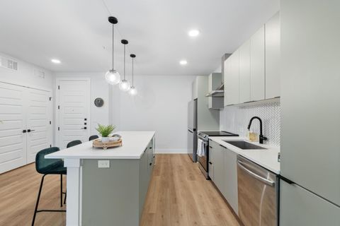 Tiny photo for 2500 Longview ST #303, Austin, TX 78705 (MLS # 3045976)