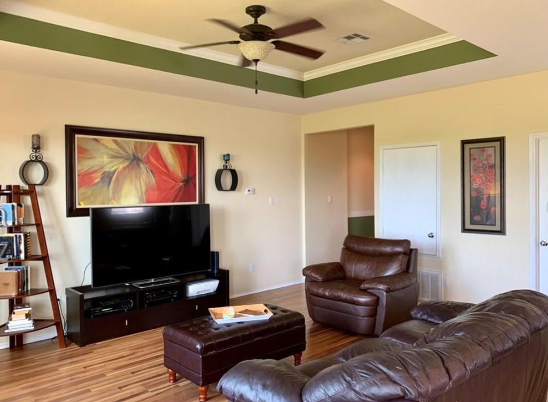 276 Nandina DR