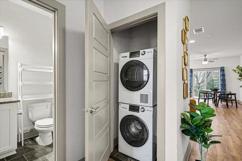 Tiny photo for 12170 Abbey Glen LN #A, Austin, TX 78753 (MLS # 1658941)