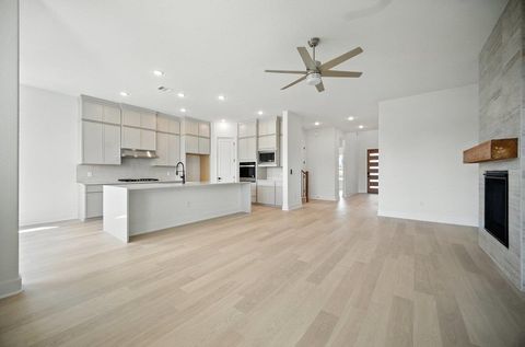 Tiny photo for 12009 Cearley DR, Austin, TX 78758 (MLS # 1100511)