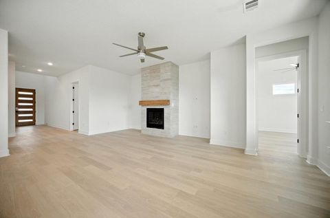 Tiny photo for 12009 Cearley DR, Austin, TX 78758 (MLS # 1100511)