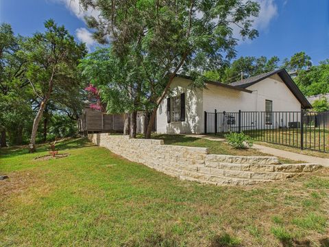 Tiny photo for 6108 Shadow Valley DR #B, Austin, TX 78731 (MLS # 8488525)