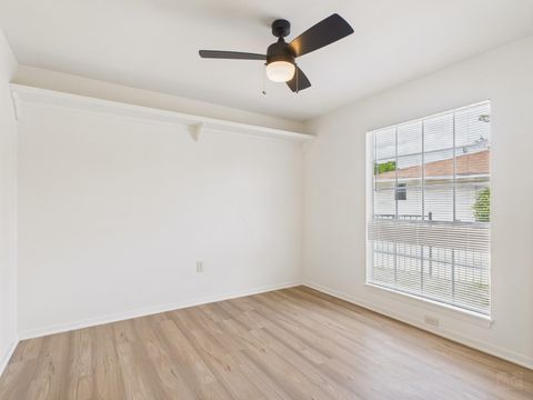Tiny photo for 6108 Shadow Valley DR #B, Austin, TX 78731 (MLS # 8488525)