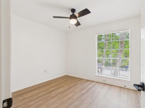 Tiny photo for 6108 Shadow Valley DR #B, Austin, TX 78731 (MLS # 8488525)