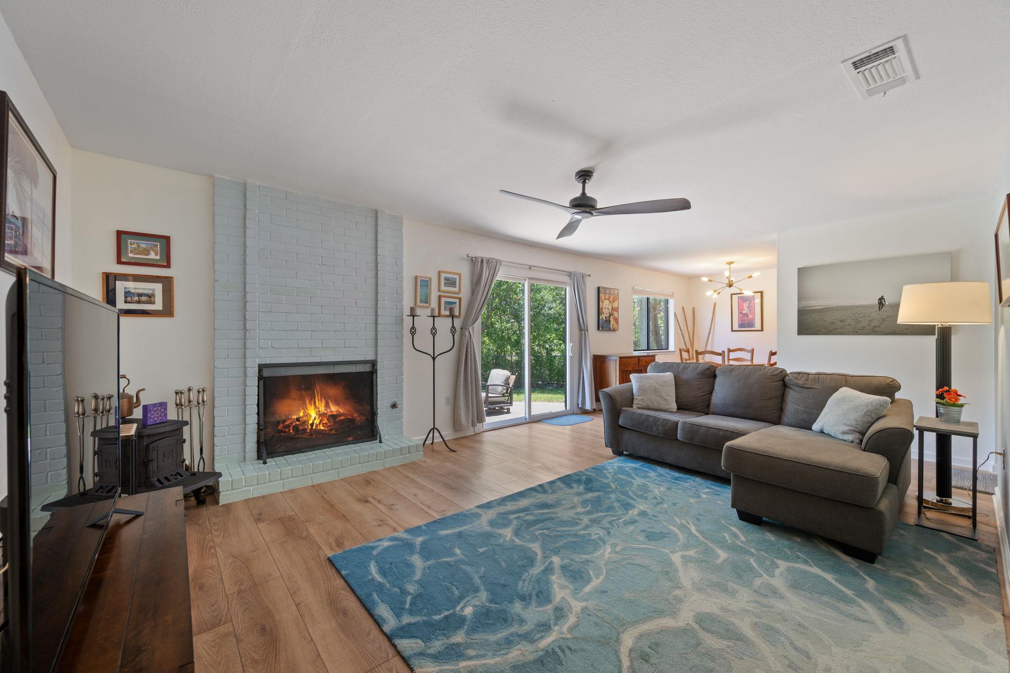 2801 Cornish CIR