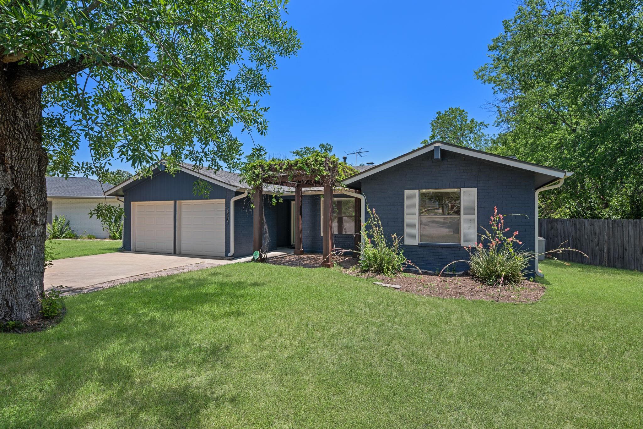 2801 Cornish CIR