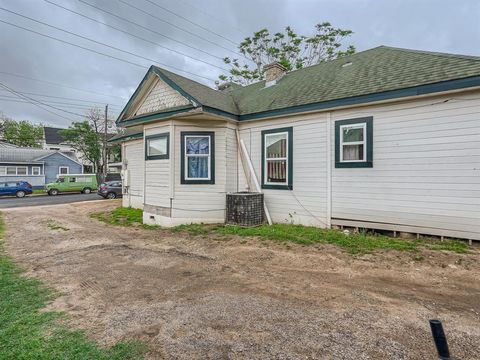 Tiny photo for 1122 Chicon ST, Austin, TX 78702 (MLS # 8083642)