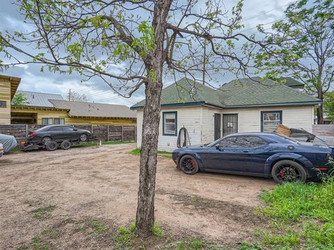 Tiny photo for 1122 Chicon ST, Austin, TX 78702 (MLS # 8083642)