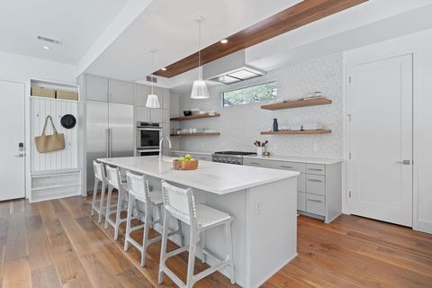 Tiny photo for 1605 Chelsea LN #1, Austin, TX 78704 (MLS # 5305732)