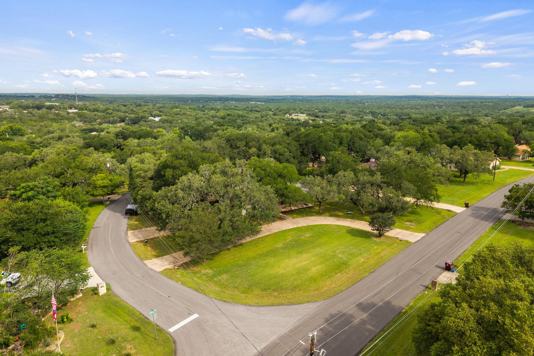 210 Waxwing DR