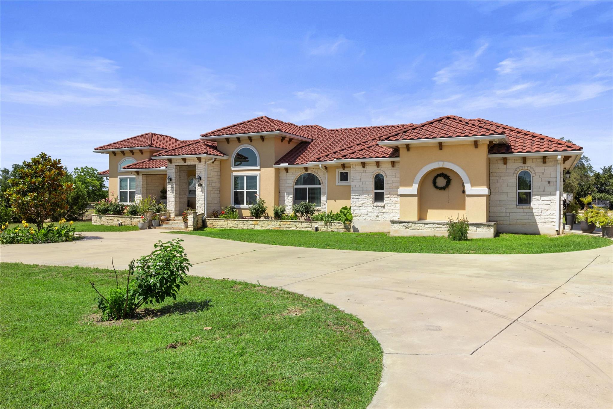 129 Lakewood TRL