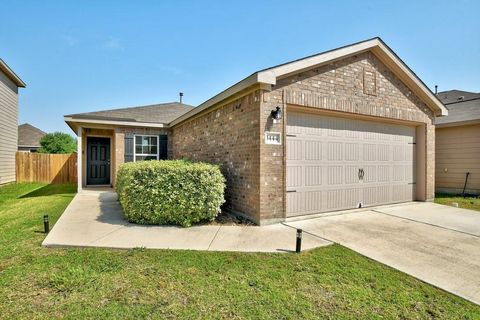 Photo of 1444 Breanna LN, Kyle, TX 78640 (MLS # 8926495)