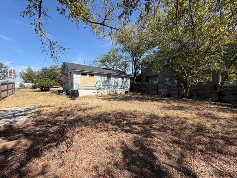 Tiny photo for 5001 Lott Ave, Austin, TX 78721 (MLS # 6797052)