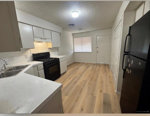 10606 LANSHIRE DR # B, AUSTIN, TX 78758 - Image c3969533465efe71d68e4d909fde3bfb/371647649