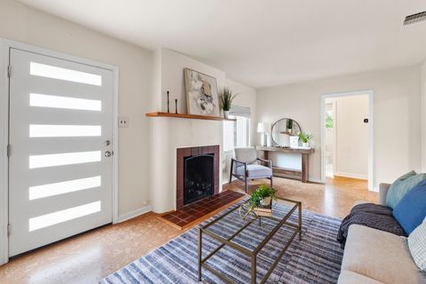 1727 38th 1/2 ST Austin TX 78722