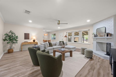 Photo of 6716 Skynook DR, Austin, TX 78745 (MLS # 6878968)