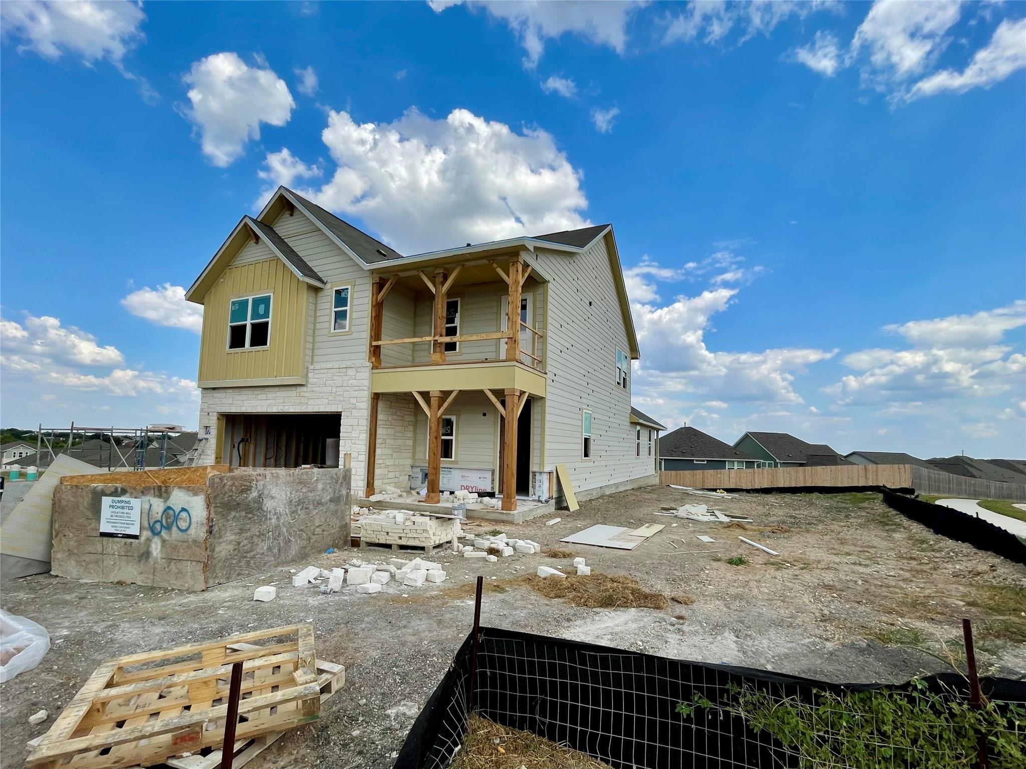 600 Palo Brea LOOP