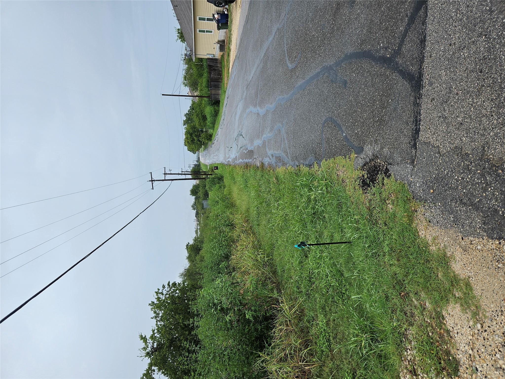 1051 N 1st St N 1st ST