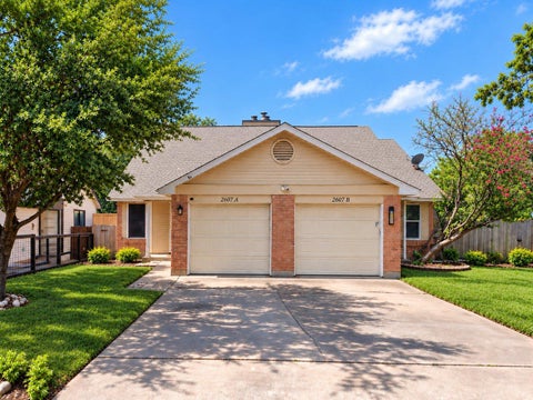 Photo of 2607 GARRETTSON DR #A, Austin, TX 78748 (MLS # 9529320)