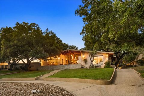 104 W Mimosa CIR San Marcos TX 78666