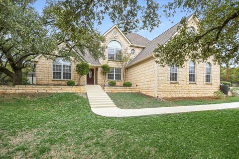 103 Live Oak DR Wimberley TX 78676