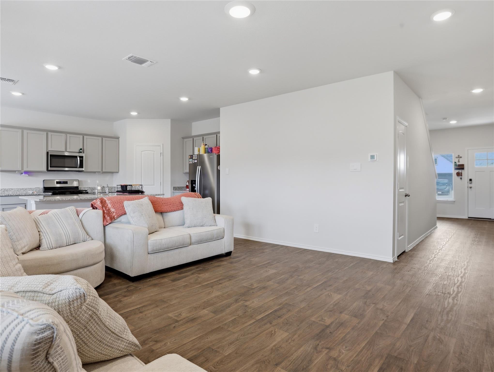 185 Gerasa DR