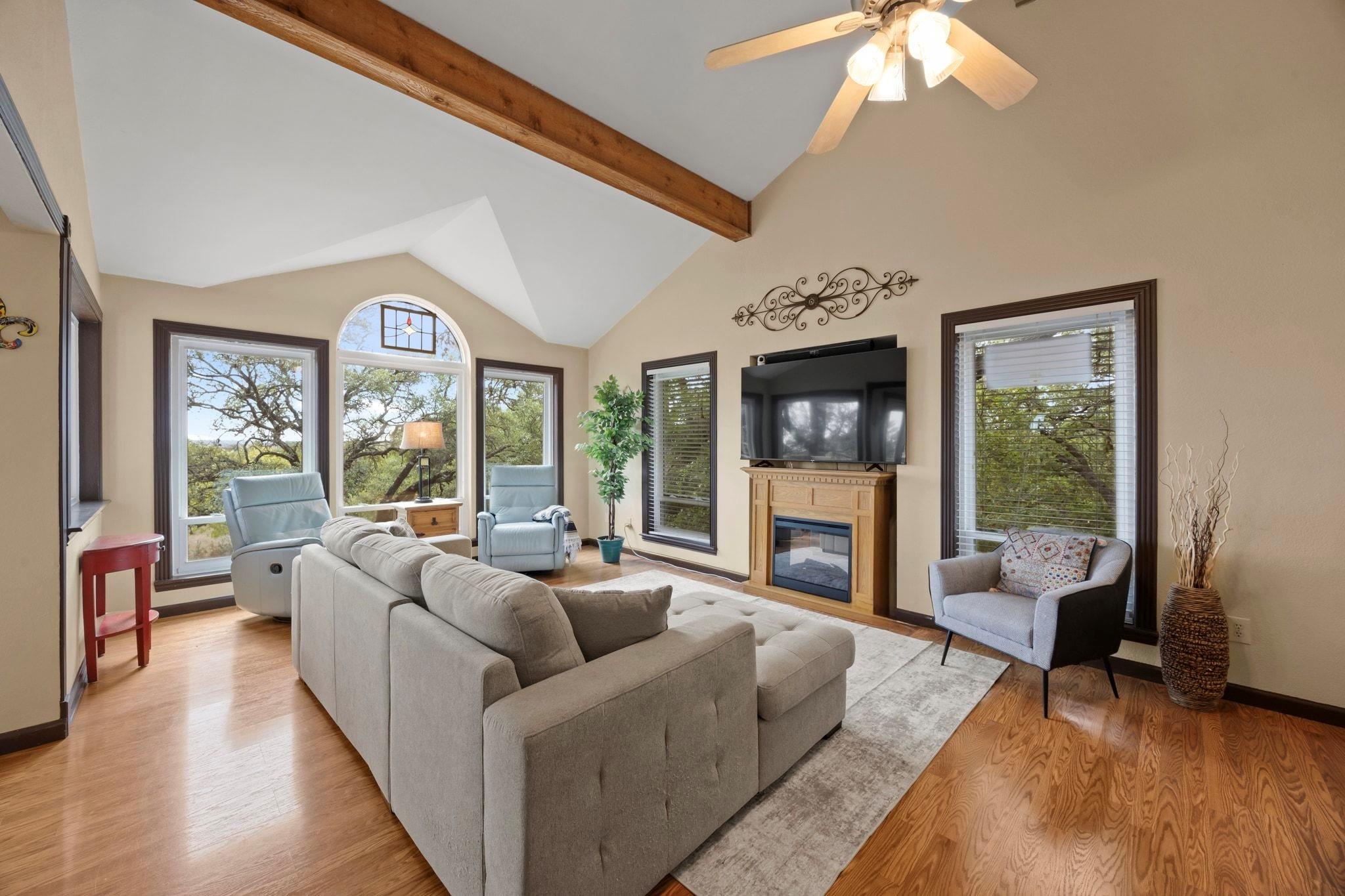 765 Rolling Oaks DR