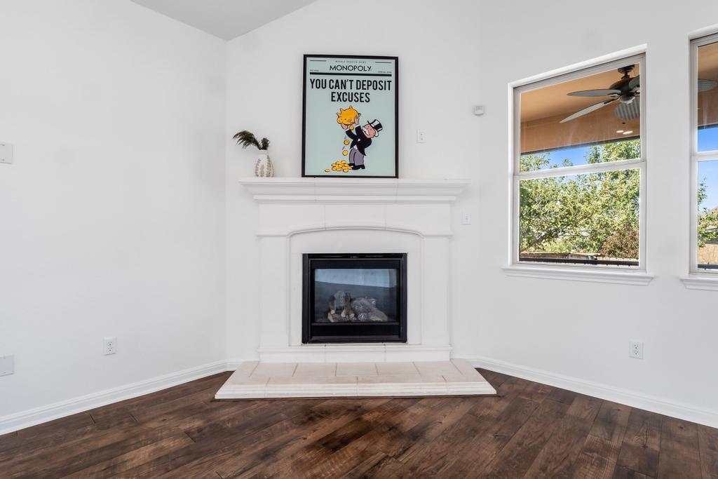 2849 Coral Valley DR