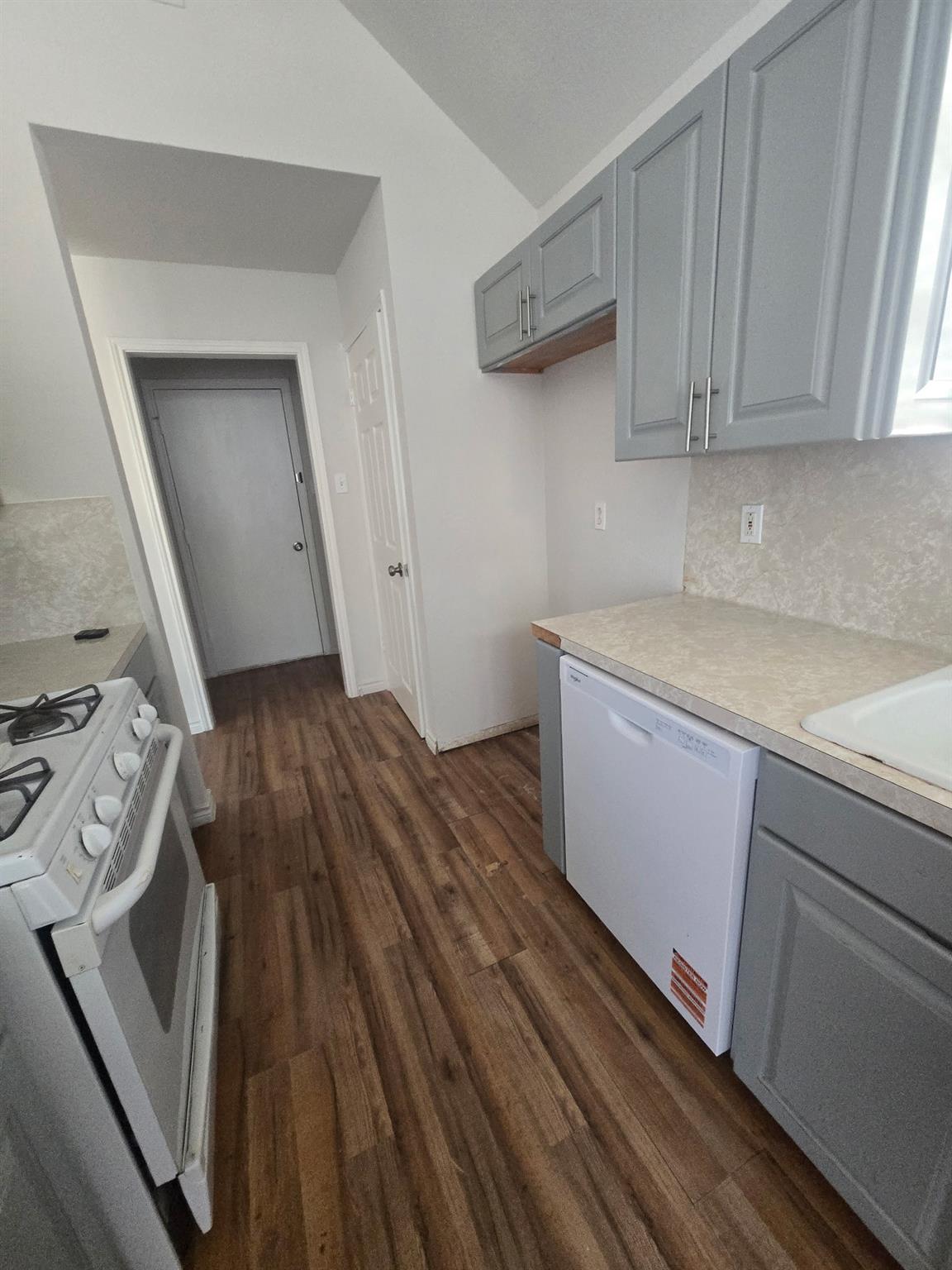 1019 San Jacinto ST