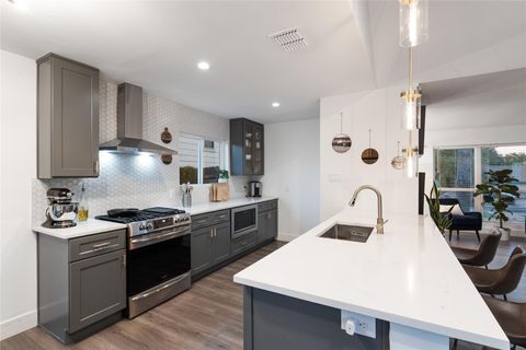 Tiny photo for 7402 Sevilla DR, Austin, TX 78752 (MLS # 3049043)