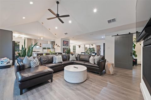 Tiny photo for 7402 Sevilla DR, Austin, TX 78752 (MLS # 3049043)