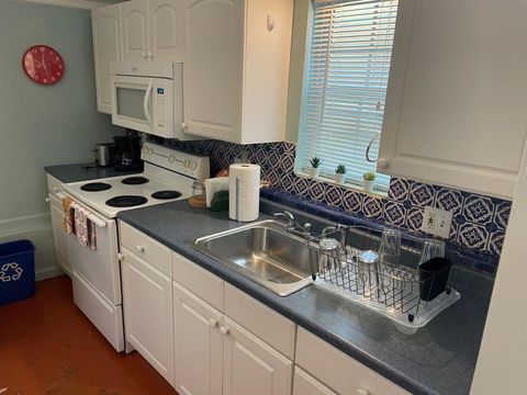 Tiny photo for 818 Harris Ave, Austin, TX 78705 (MLS # 5402958)