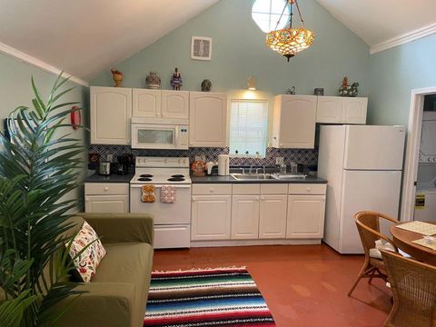 Tiny photo for 818 Harris Ave, Austin, TX 78705 (MLS # 5402958)