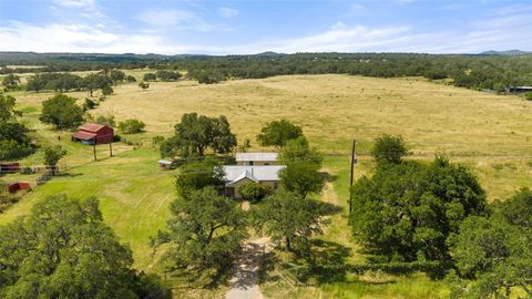 Photo of 3310 Ranch Road 165, Blanco, TX 78606 (MLS # 7292791)