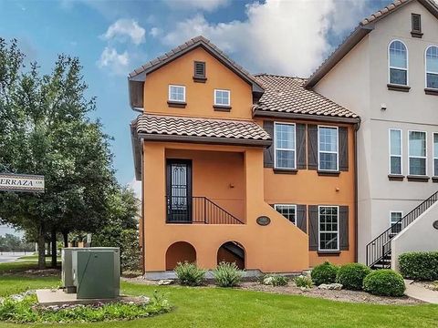 Photo of 11801 Terraza CIR, Austin, TX 78726 (MLS # 6448212)