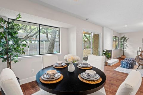 Tiny photo for 2715 Deeringhill DR, Austin, TX 78745 (MLS # 3941238)