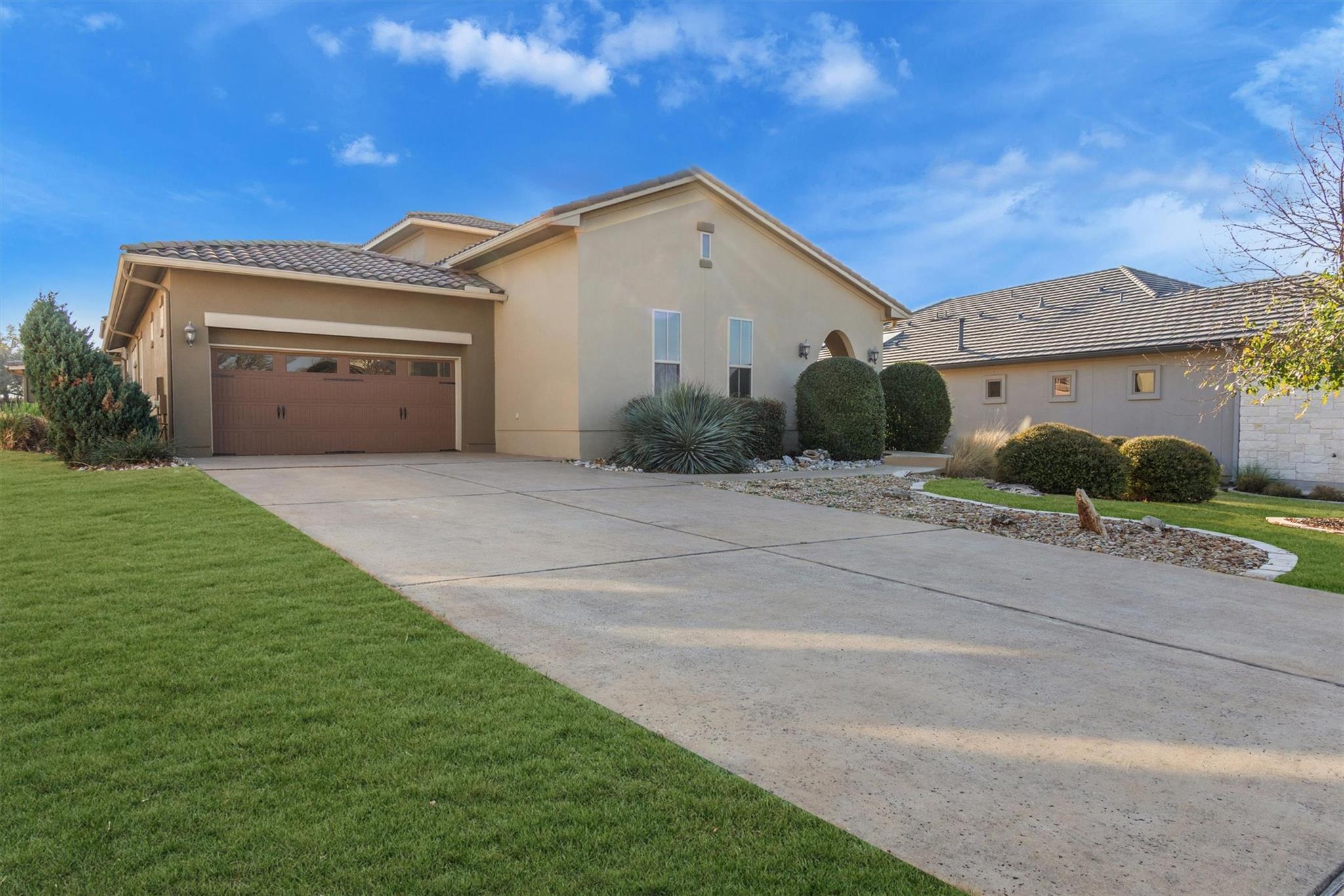 216 Cimarron Hills TRL E