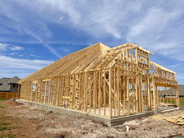 632 Hickory Bend TRL