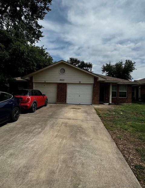 Photo of 8613 Talyne Chaise CIR, Austin, TX 78729 (MLS # 5714632)