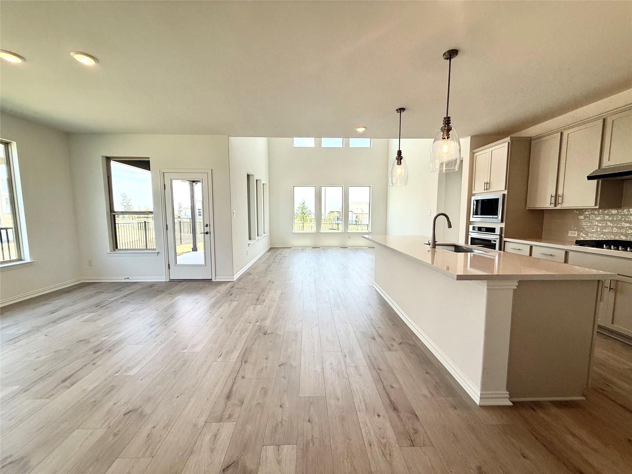 17217 Ammersee LN