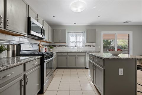 Tiny photo for 917 Melted Candle CV, Pflugerville, TX 78660 (MLS # 4311619)