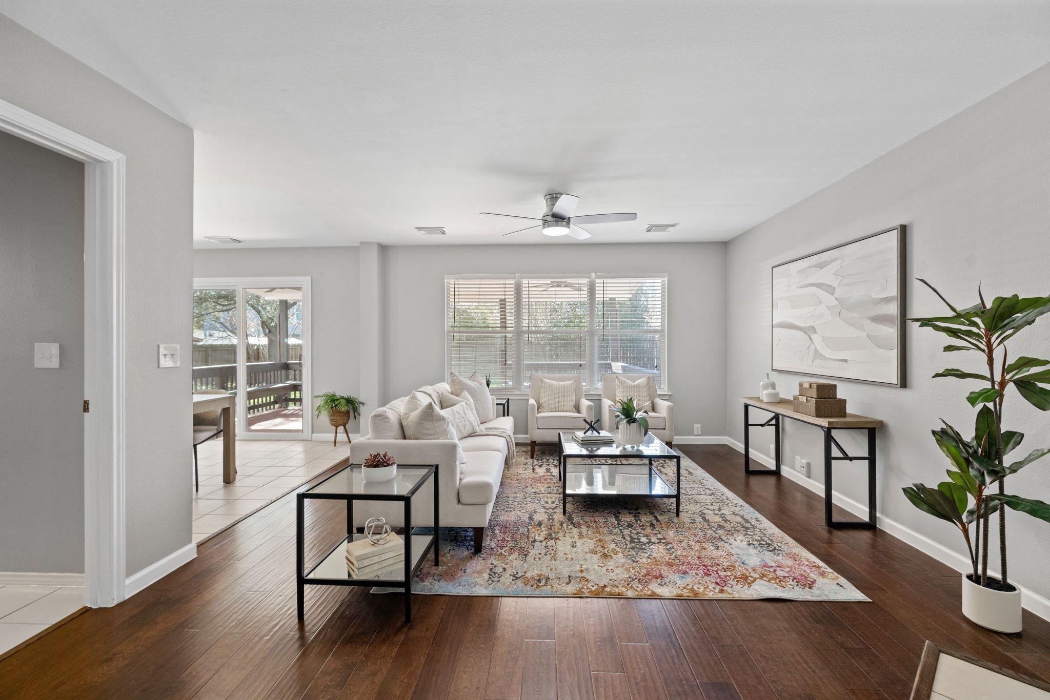 917 Melted Candle CV